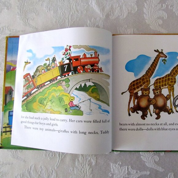THE LITTLE ENGINE THAT COULD, CHILDREN'S BOOK by WATTY PIPER, NEW KIDS' HARDBACK - Picture 6 of 6